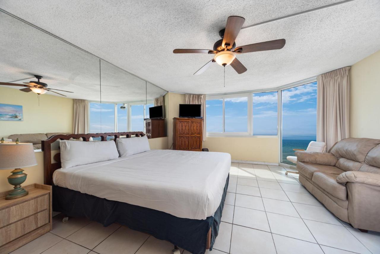 Of The Gulf Apartment *