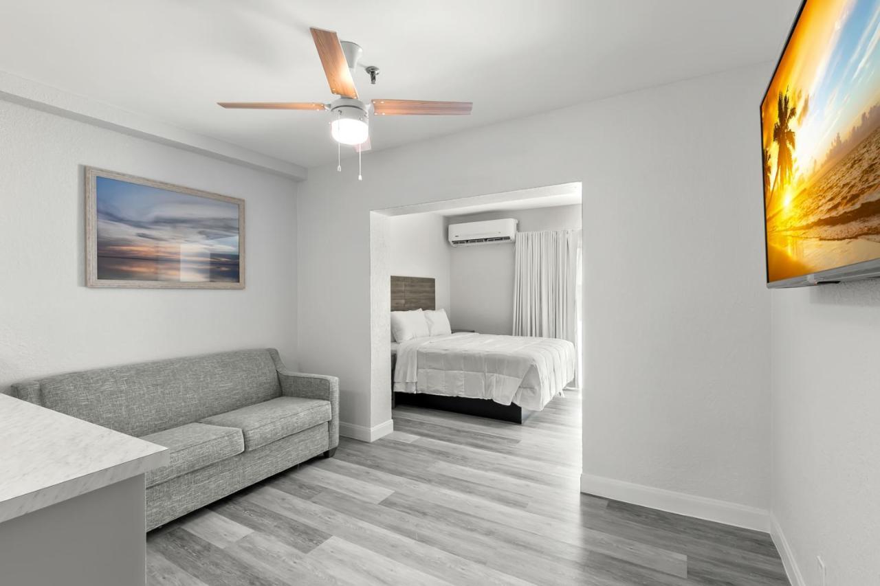 Grand Shores West Redington Shores