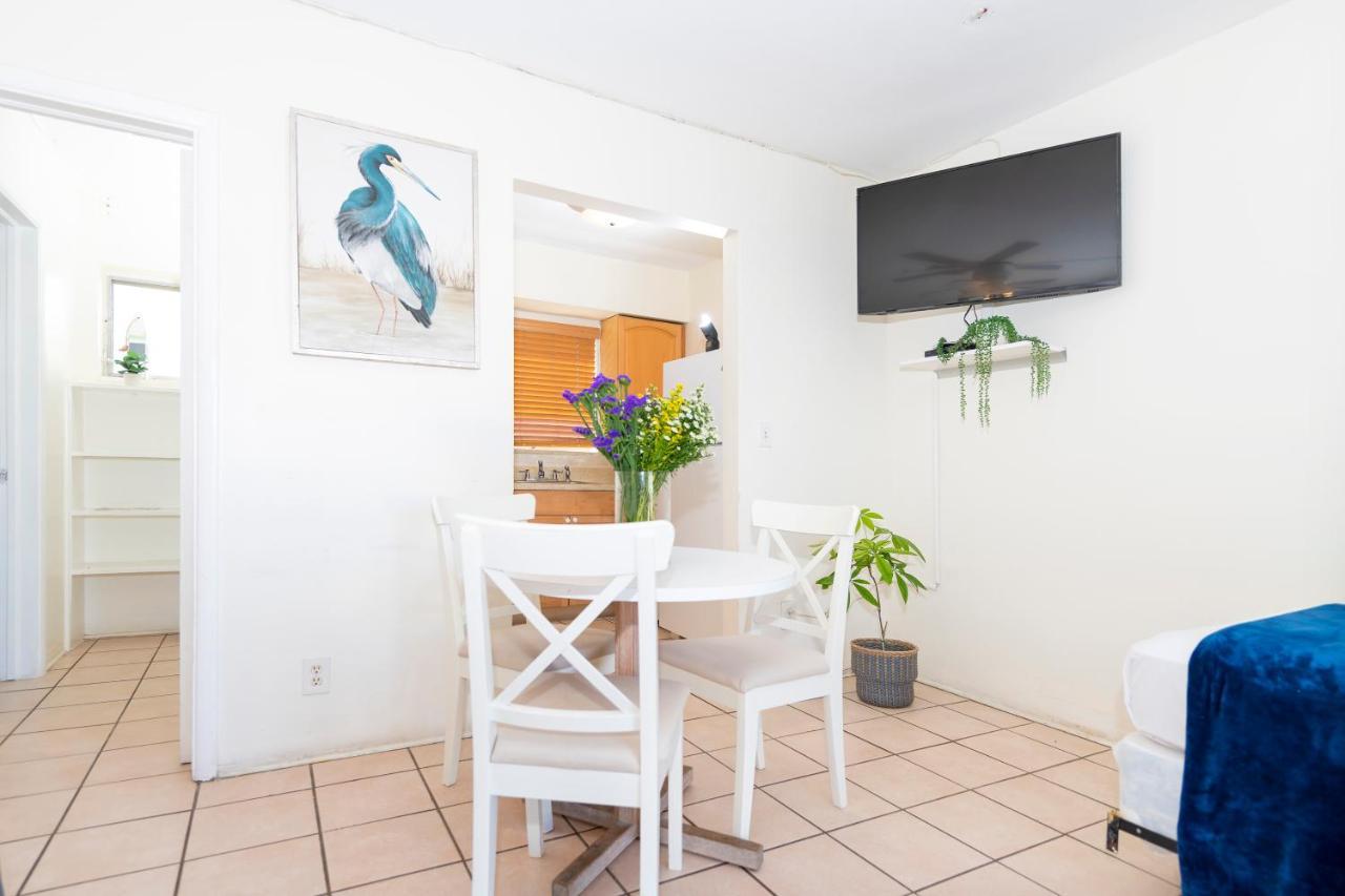 Apartment Tropic Isle & *