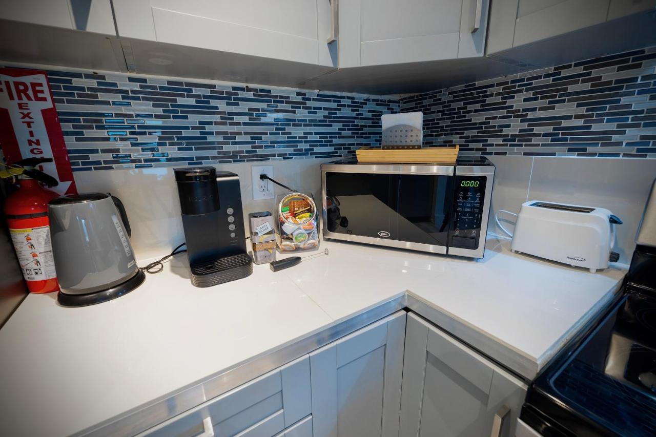 Private Heated Pool Oasis Pet-friendly Retreat Short Or Long Sleeps 2-8 Ppl * Pompano Beach