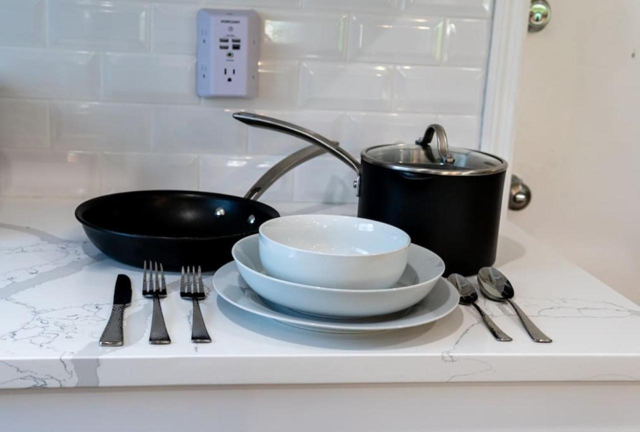 Dinas With Modern Interior And Heated Pool Delray Beach
