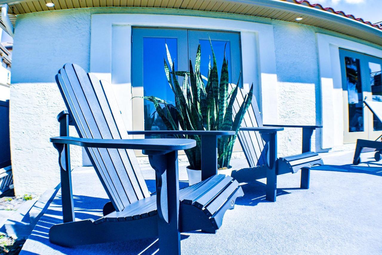 Devon Shores Motel 2*