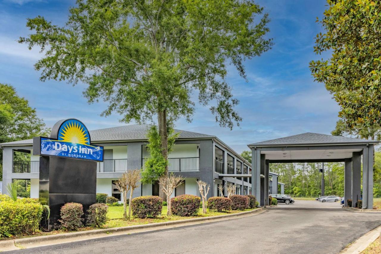 Days By Wyndham I-10 2*