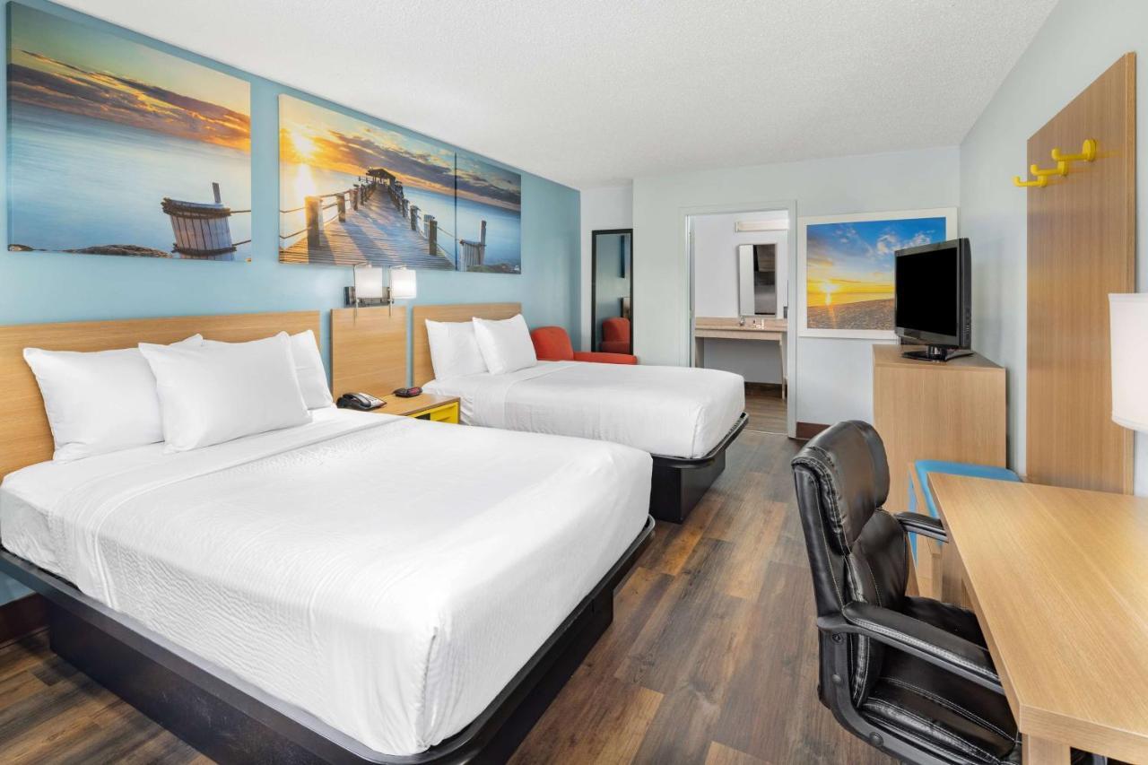 Days By Wyndham I-10 Motel Pensacola