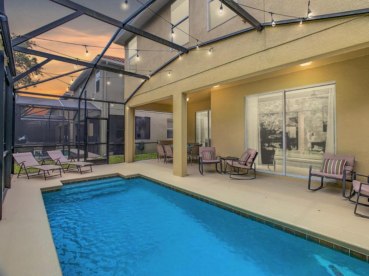 Marvelous Magical House: Amazing Themes And Pool, 5mi