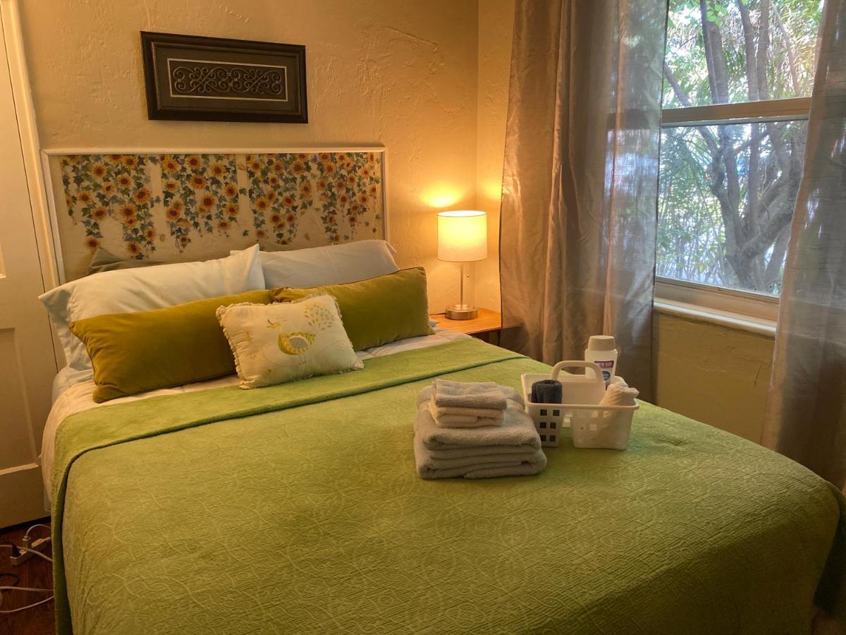 Olivia Guest Bed & Breakfast *