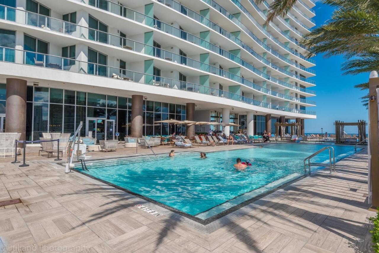 Apartment 2 Bedroom On 17th Floor On The