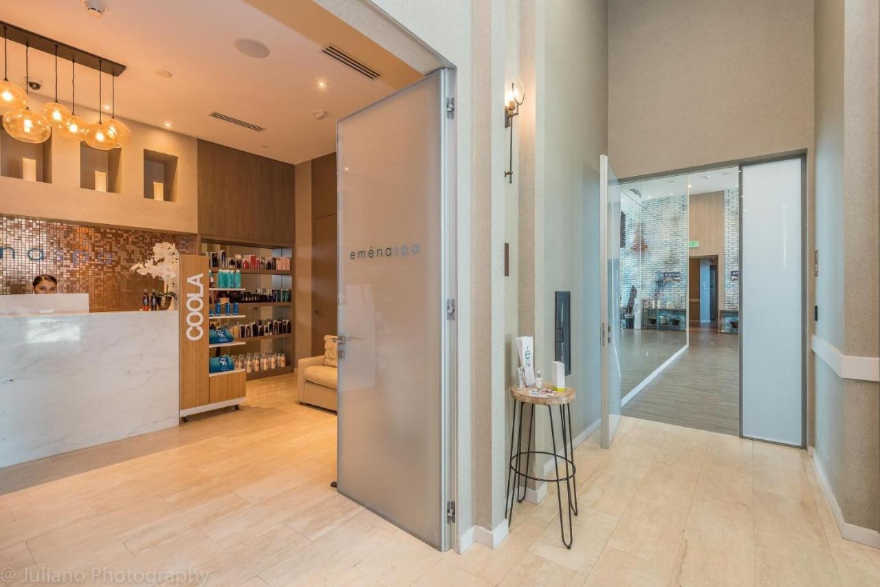 Apartment 2 Bedroom On 17th Floor On The *