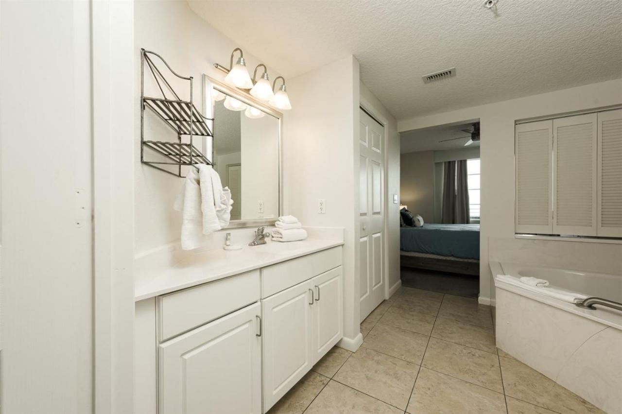 Unit 2320 Ocean Walk - 2 Bedroom Ocean View Apartment Daytona Beach