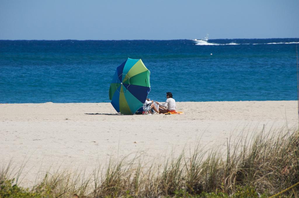 Pineapple Place Apartment Pompano Beach