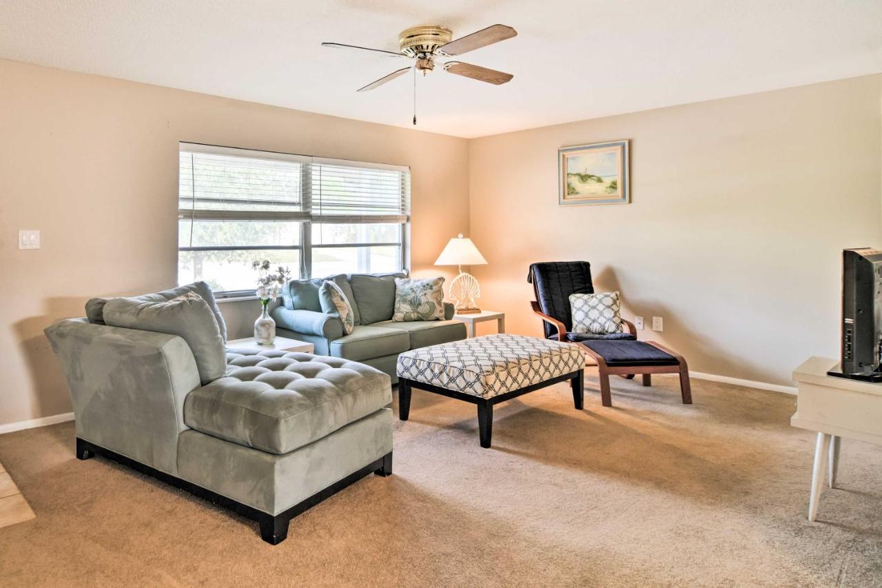 Snowbird Sanctuary With Covered Patio! Holiday home Bradenton