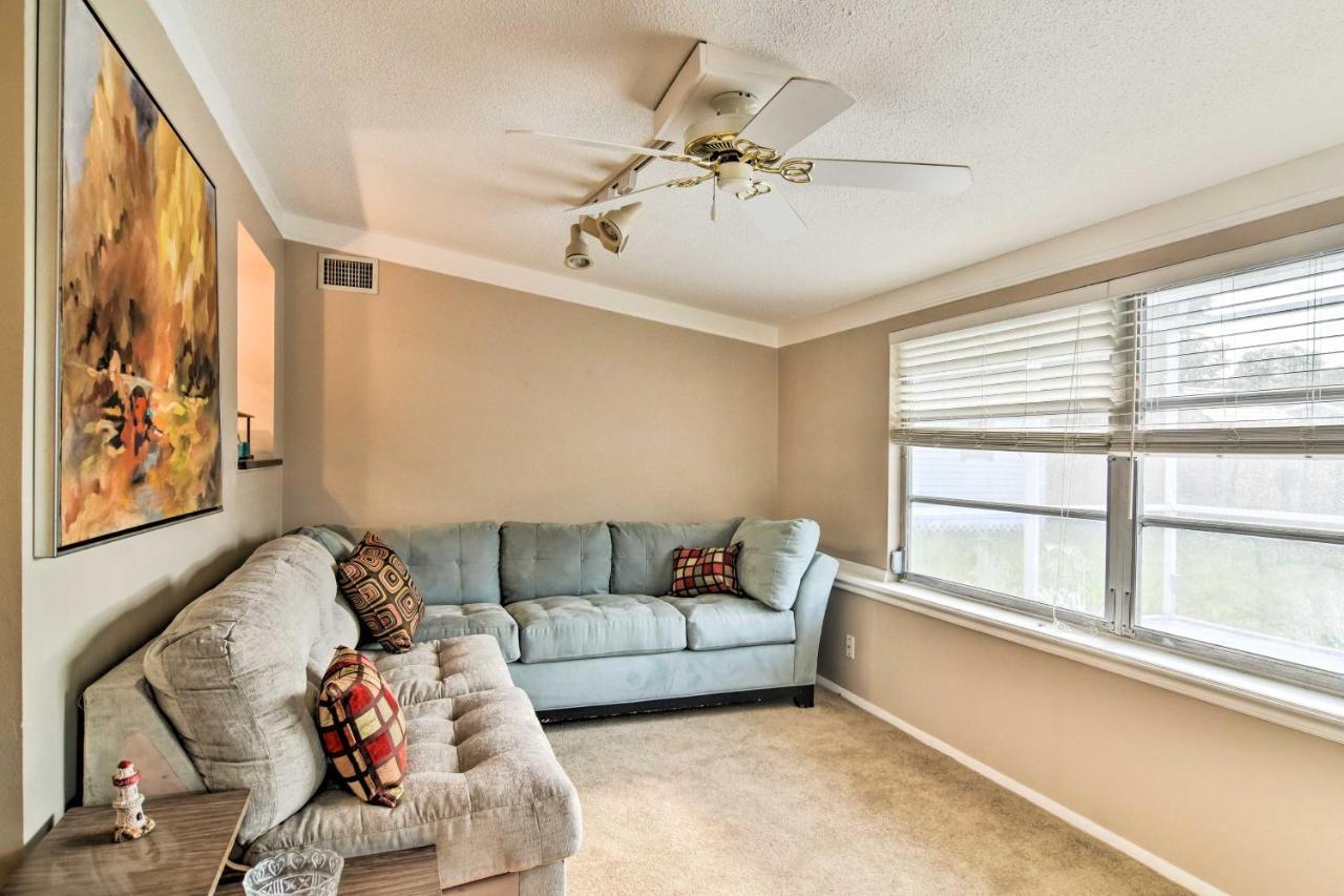 Holiday home Snowbird Sanctuary With Covered Patio! Bradenton