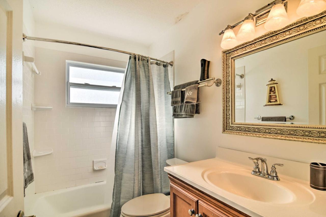 Snowbird Sanctuary With Covered Patio! * Bradenton