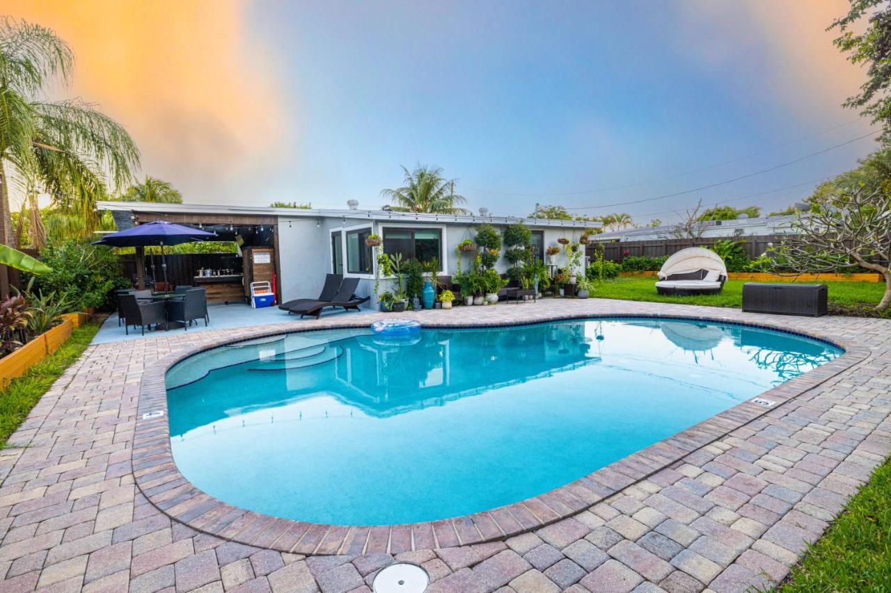 Private Heated Pool Oasis Pet-friendly Retreat Short Or Long Sleeps 2-8 Ppl