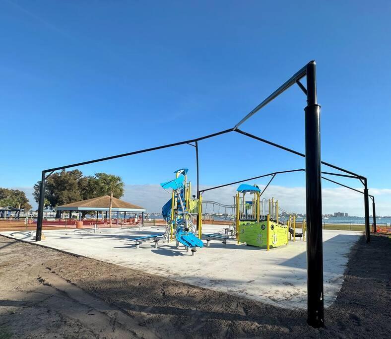 The Perfect Gulfport Fl Getaway! St. Petersburg