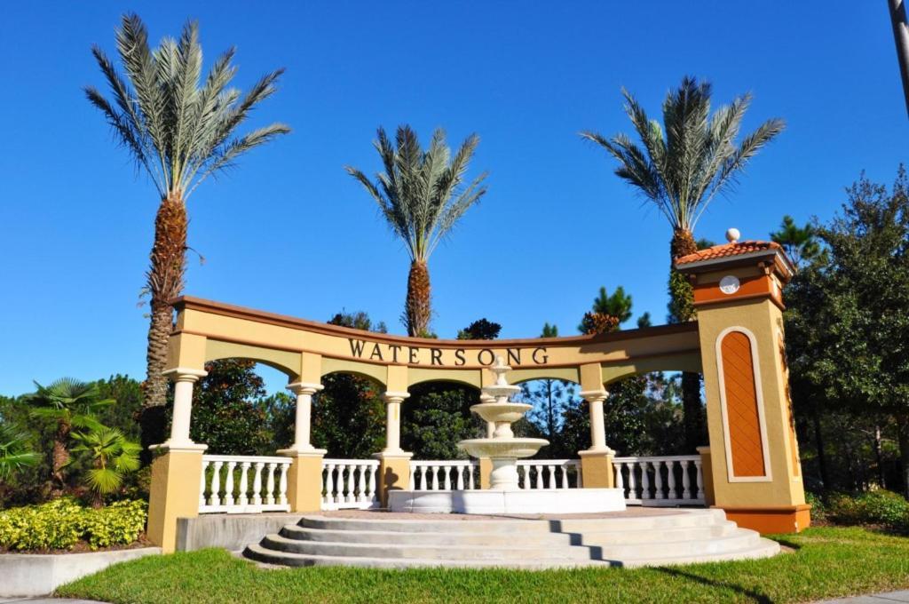 Gorgeous Custom 6bd Hm Loaded With Amenities Themed Rooms, Private Pool *