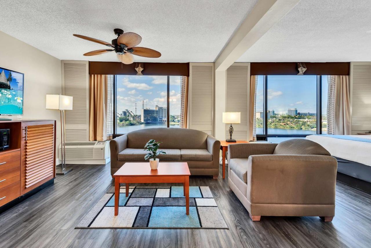 Western Gateway Hotel 4*