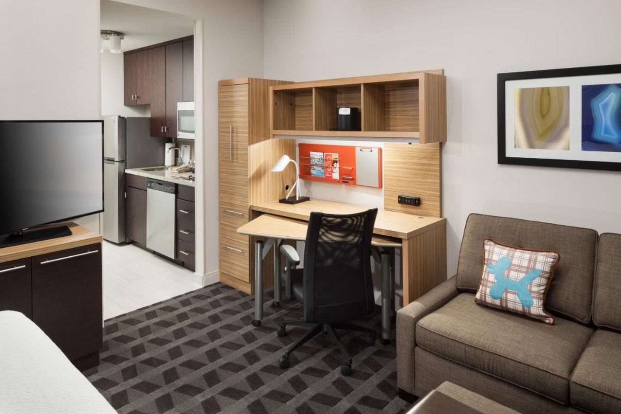 Towneplace By Marriott Orlando At Seaworld - With Free Shuttle Service To Seaworld Parks Williamsburg