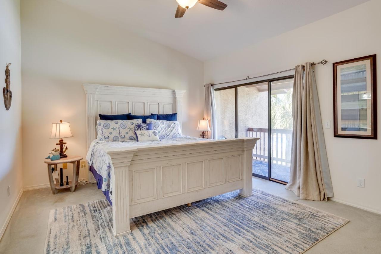 Holiday home Sun-dappled Pcb Retreat With Multiple Pools! *
