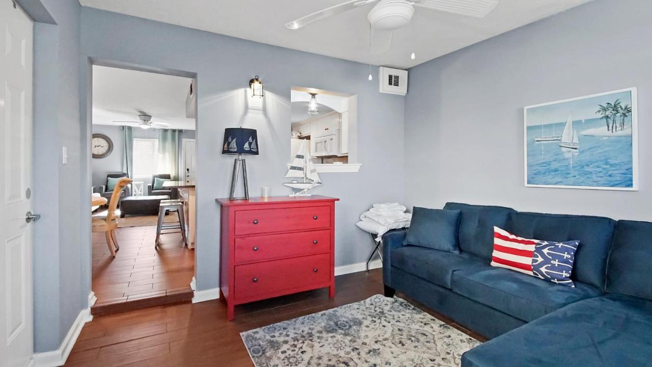 Reat's Retreat At Gulf Highlands By Nautical Properties Vacation Holiday home *