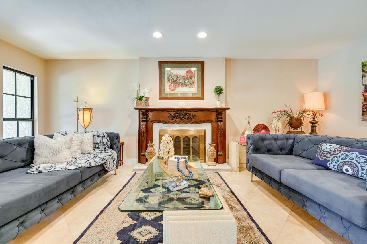 Holiday home Spacious Vacation With Pool And Dock Tampa