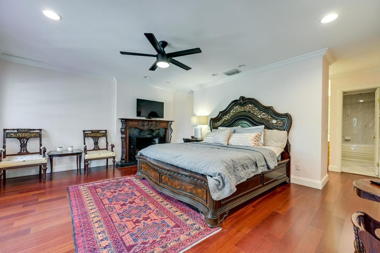 Spacious Vacation With Pool And Dock Tampa