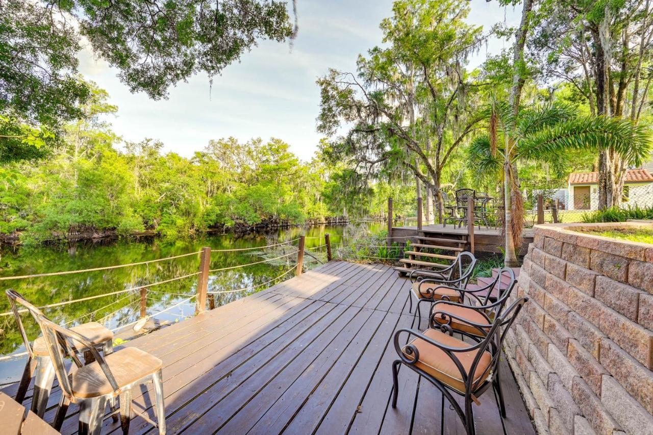 Spacious Vacation With Pool And Dock *