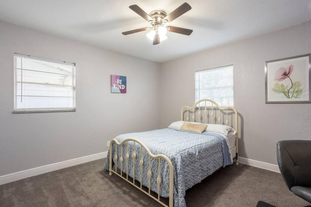 Entirehouse W/bush Garden View_private Heated Pool Holiday home Tampa