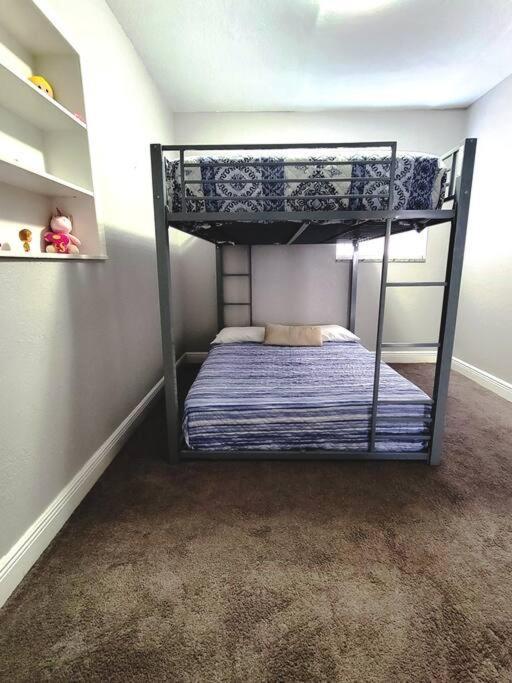 Entirehouse W/bush Garden View_private Heated Pool * Tampa