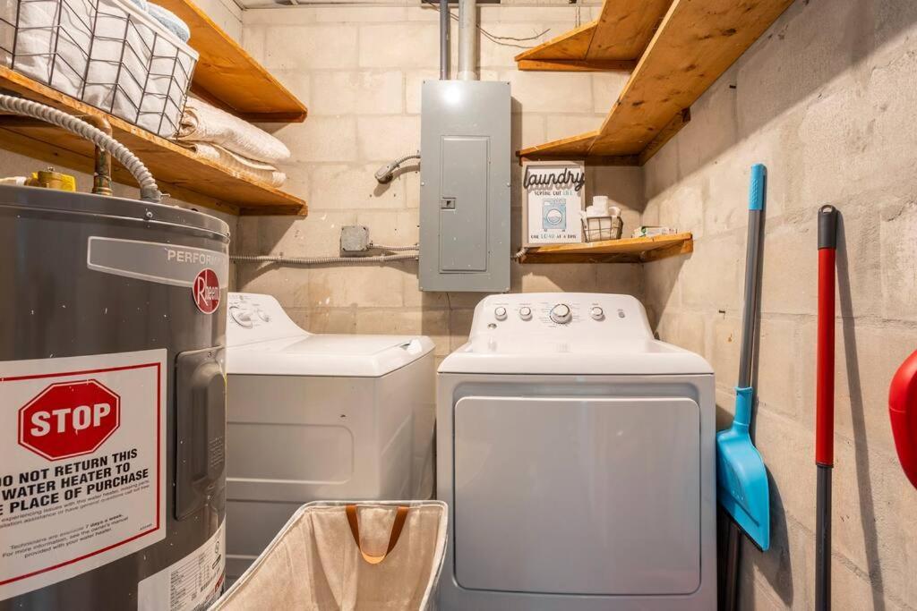 Holiday home Entirehouse W/bush Garden View_private Heated Pool *