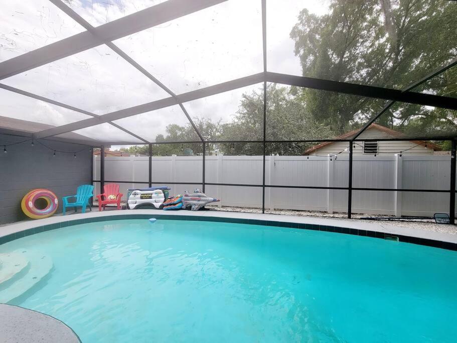 Holiday home Entirehouse W/bush Garden View_private Heated Pool *