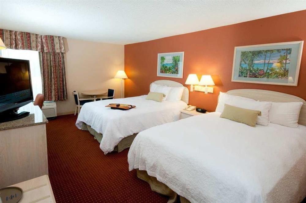 Hampton I-75 Bee Ridge Hotel