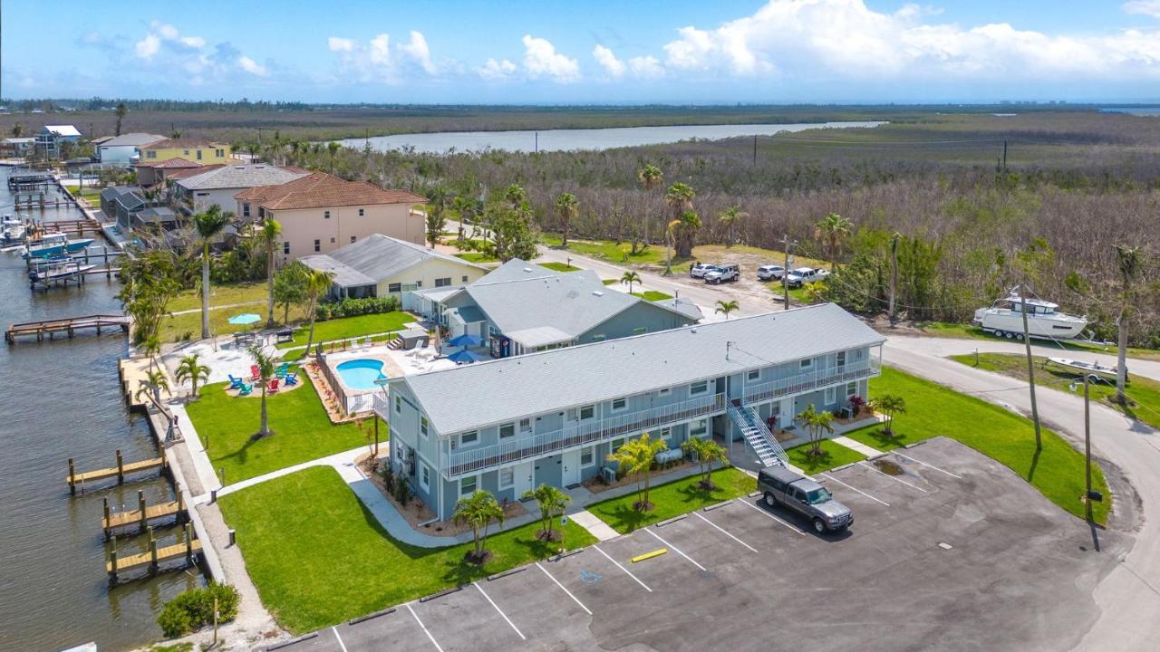 Hotel On Shoreview *