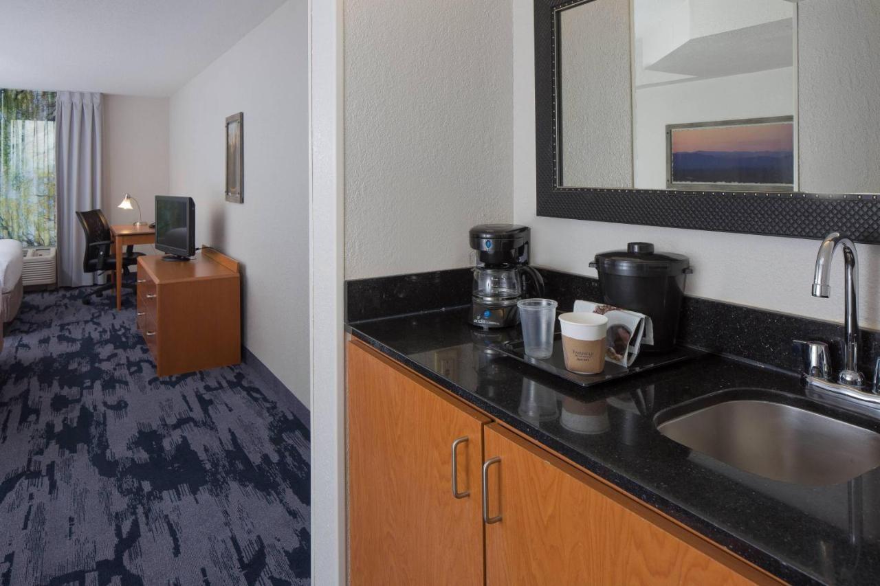Hotel Fairfield & By Marriott Orlando Buena Vista Lake Buena Vista