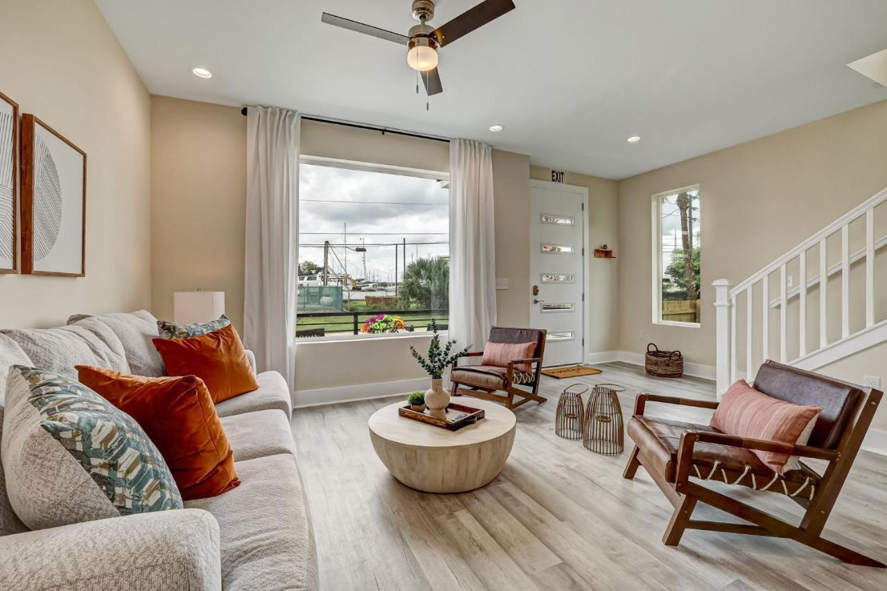 319 Riberia- Minutes To Downtown Holiday home *