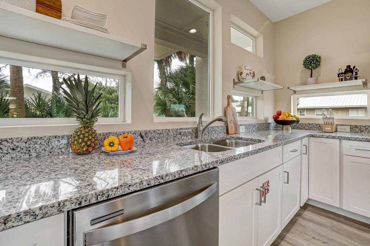 319 Riberia- Minutes To Downtown Holiday home