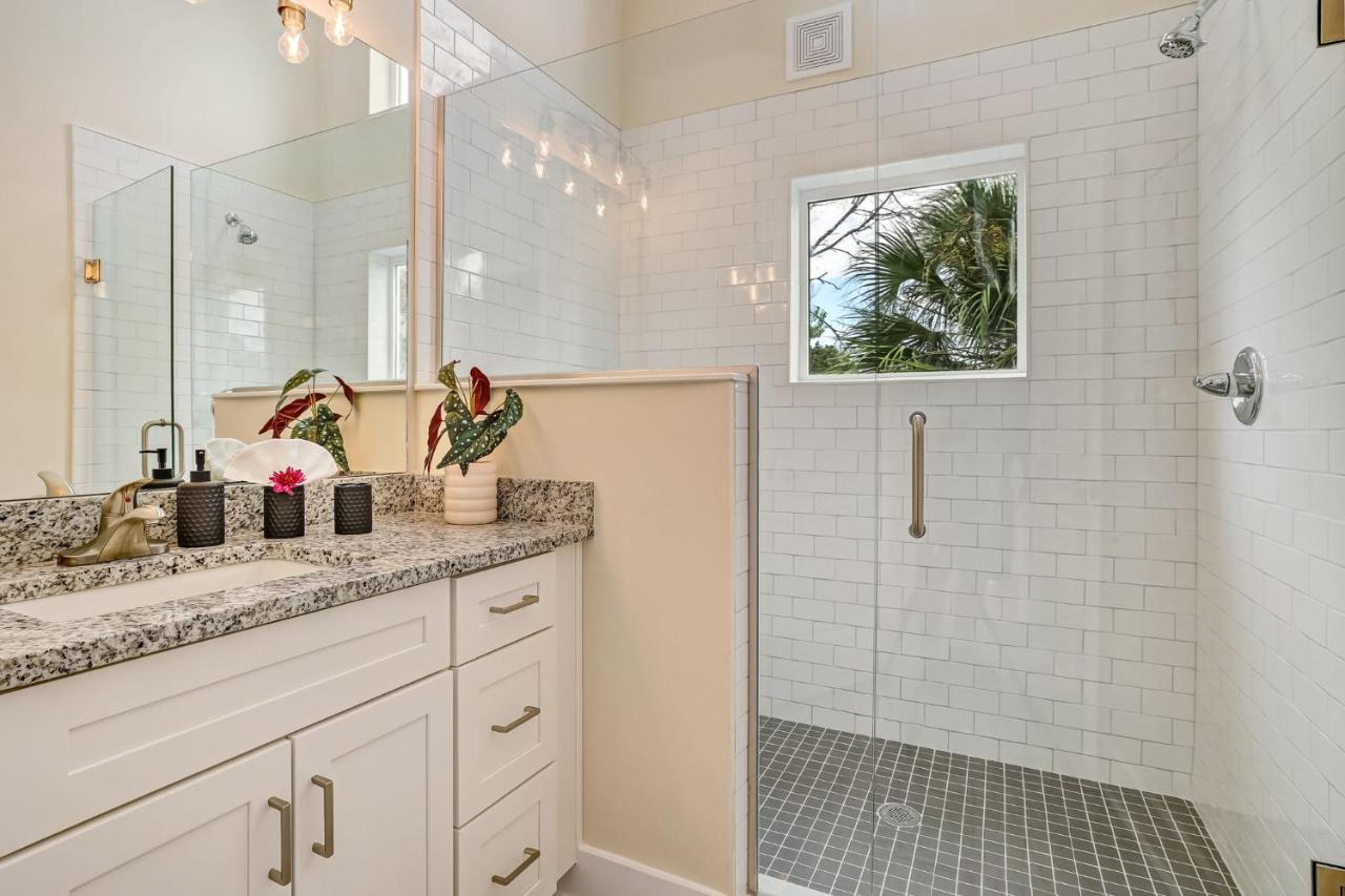 319 Riberia- Minutes To Downtown Holiday home *