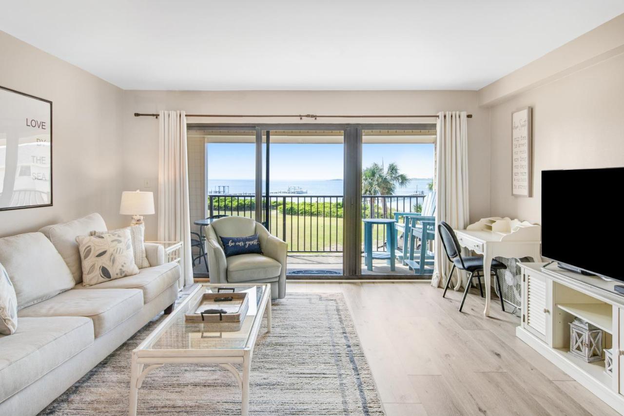 Santa Rosa Dunes * Pensacola Beach