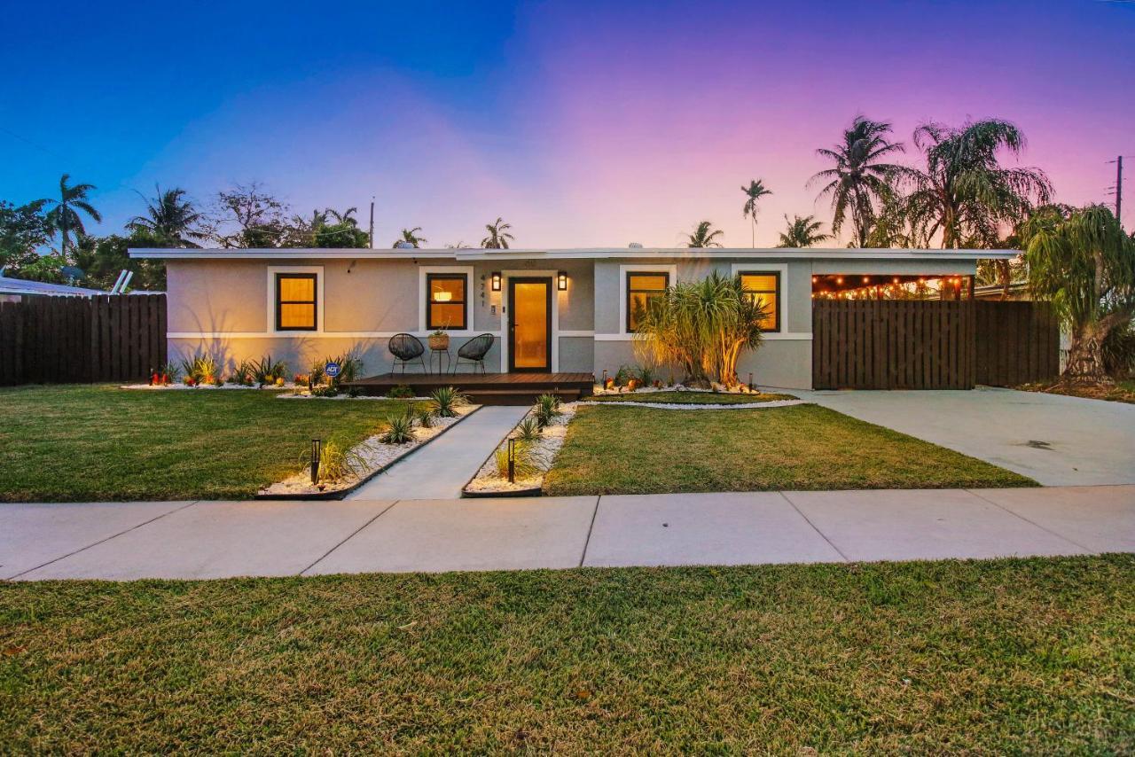 Private Heated Pool Oasis Pet-friendly Retreat Short Or Long Sleeps 2-8 Ppl *