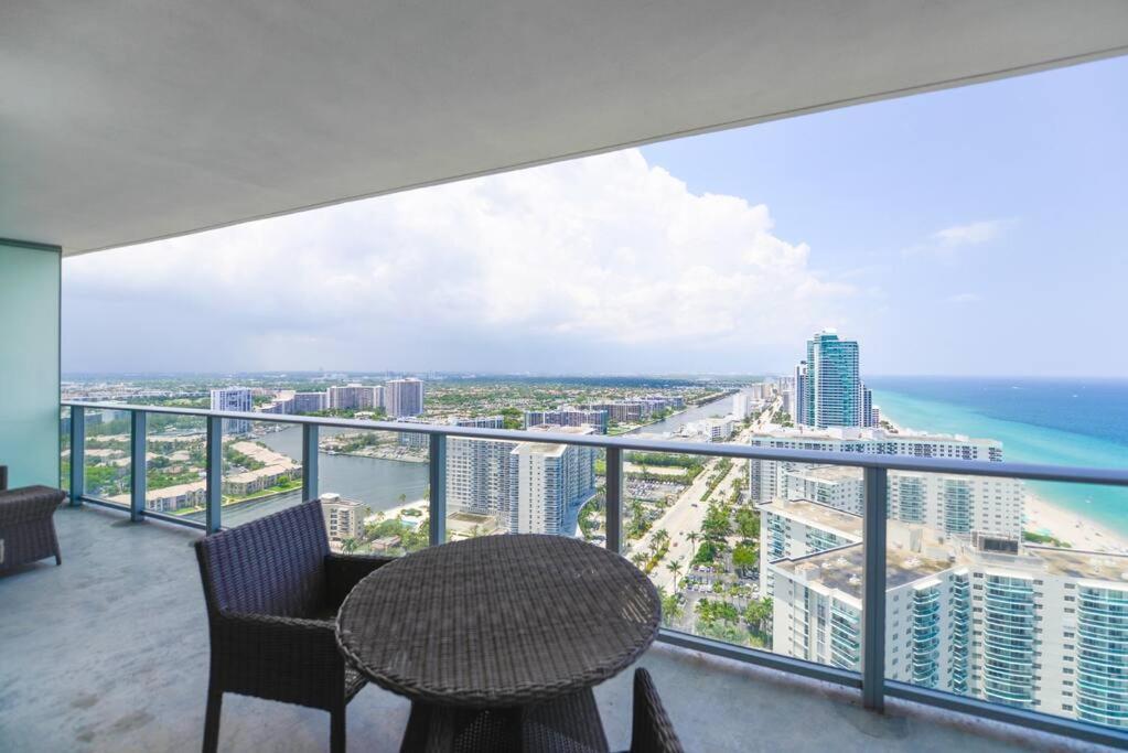 Apartment Spectacular Sunset Views Over The Ocean At