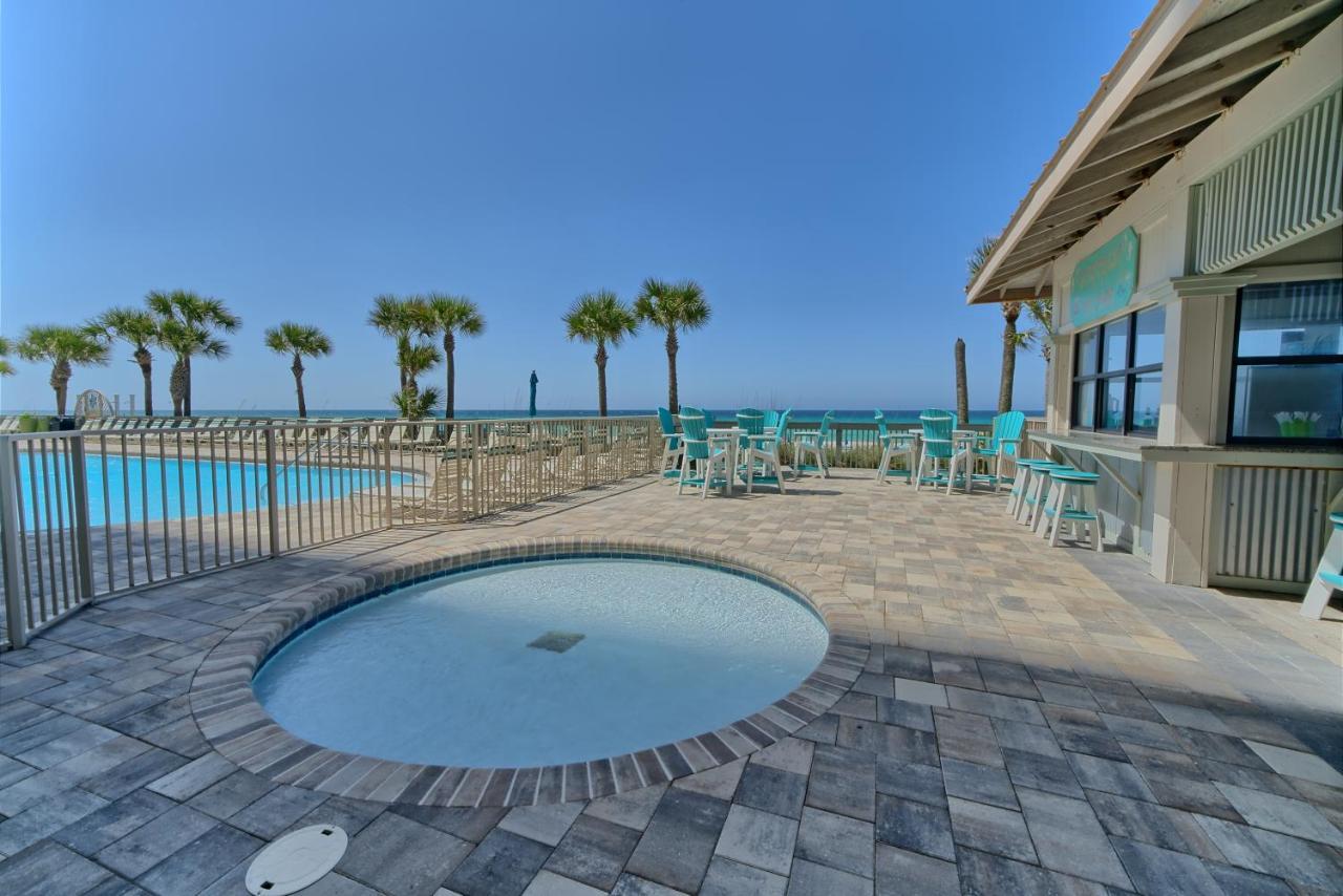 Luxurious High-rise With Spacious Balcony Facing The Ocean - Unit 1805 Apartment