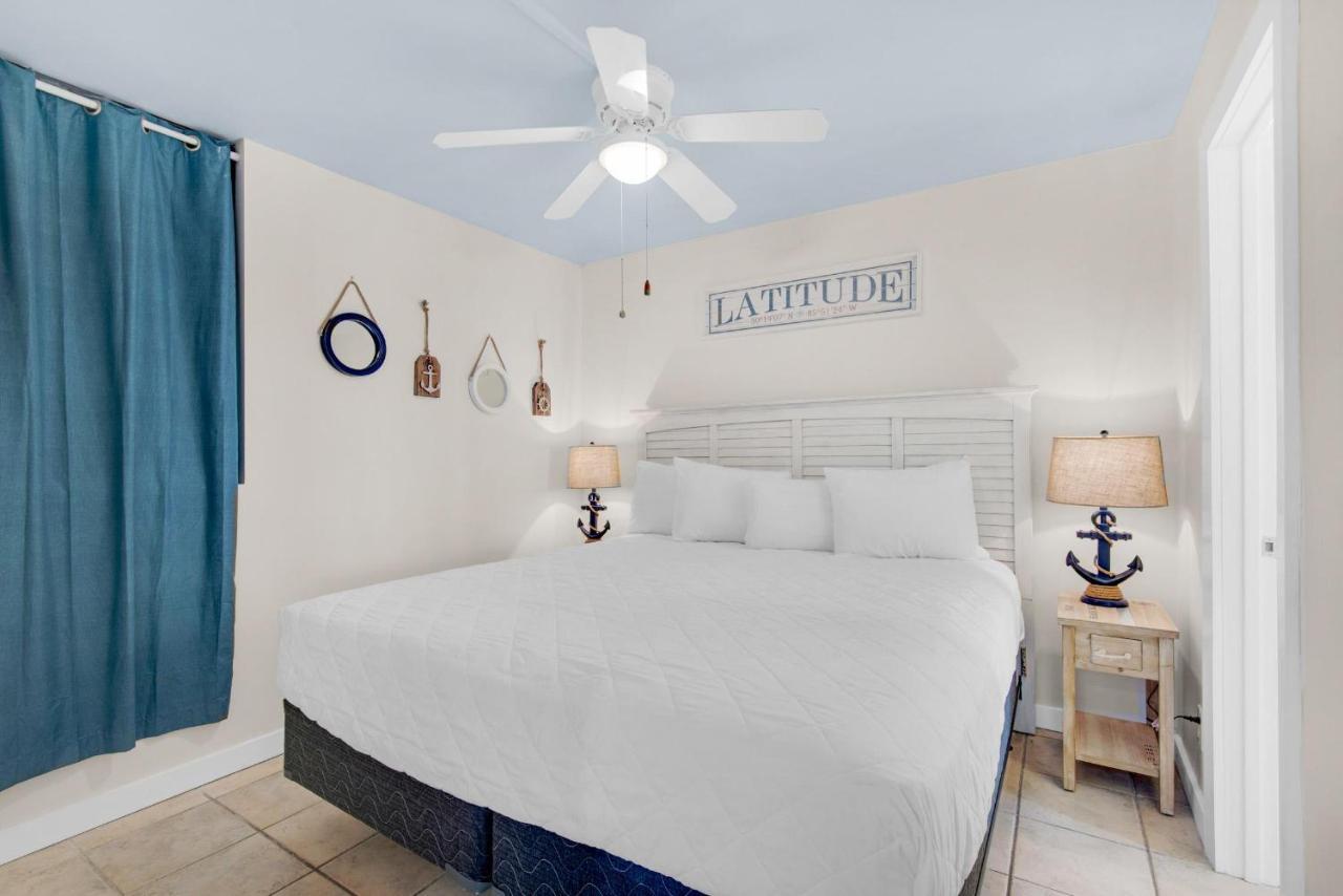 Sunbird 709w Life * Panama City Beach