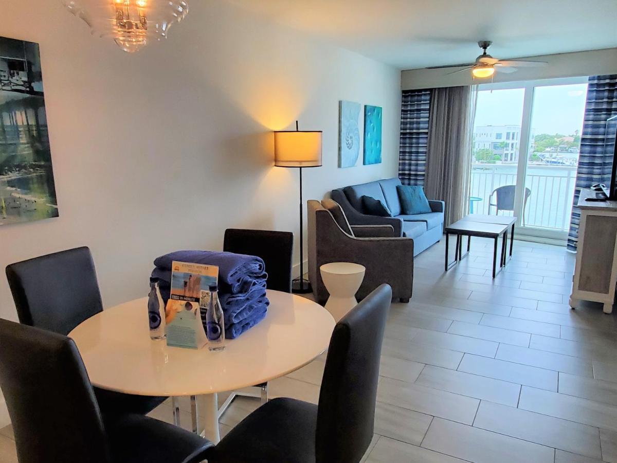 Aparthotel Provident Oceana Beachfront 4*