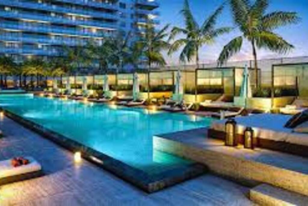 Apartment Chic 2bdr 2ba Water Front In Hyde *