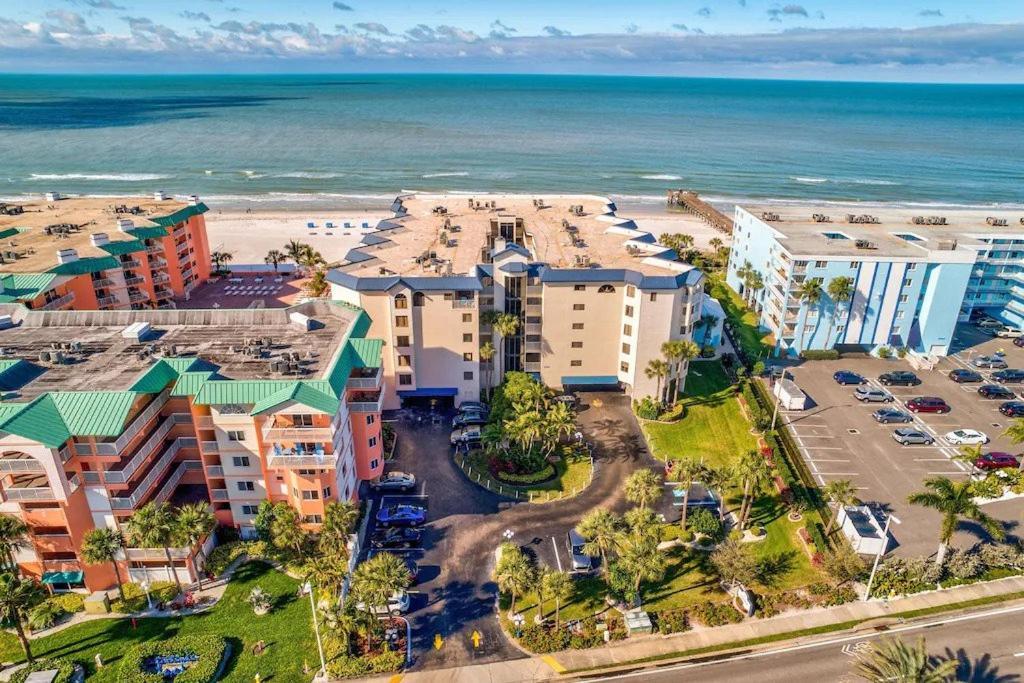 Palms- Unit 102 Clearwater Beach