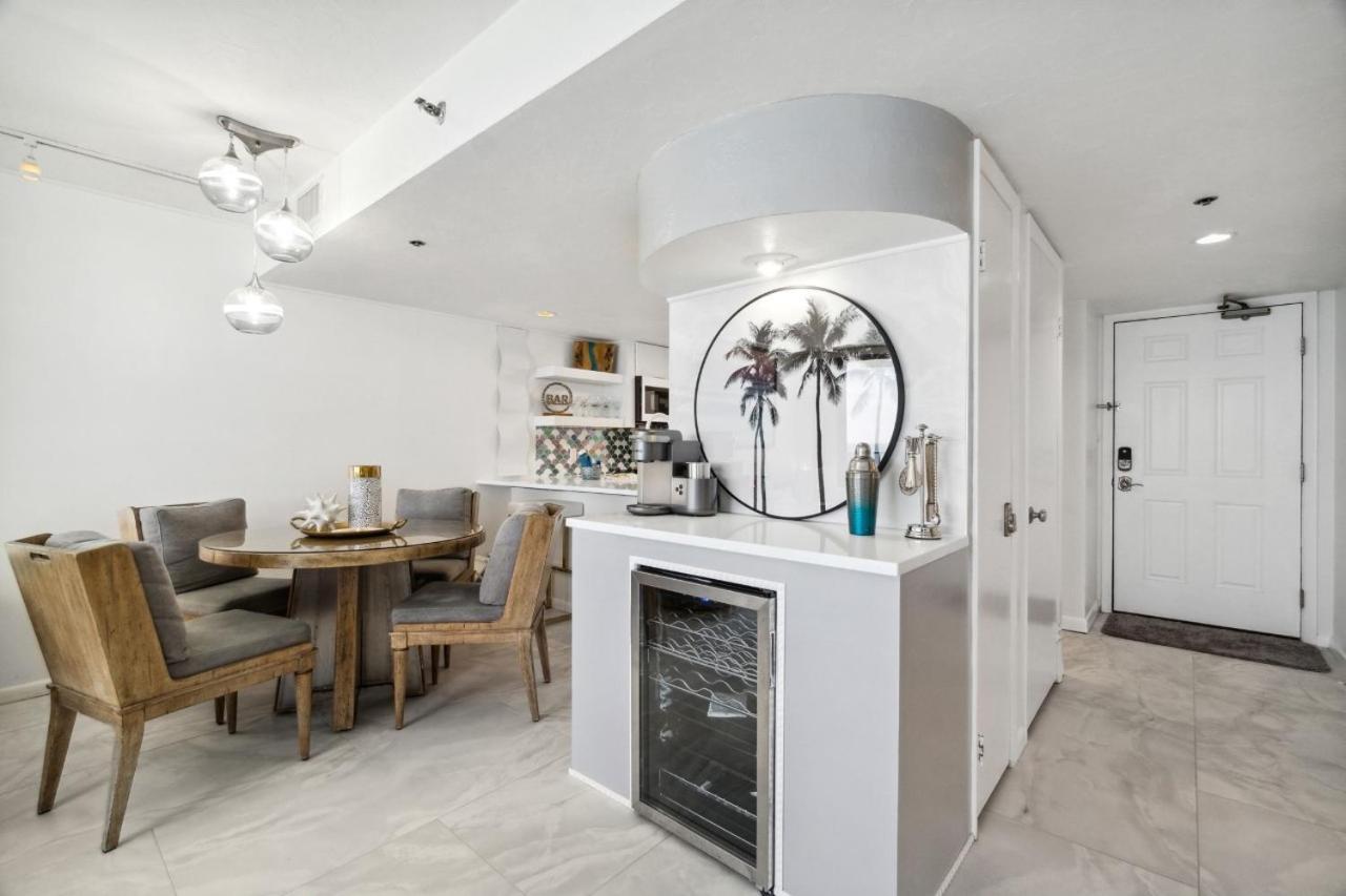 One Seagrove Place 1308 Apartment *