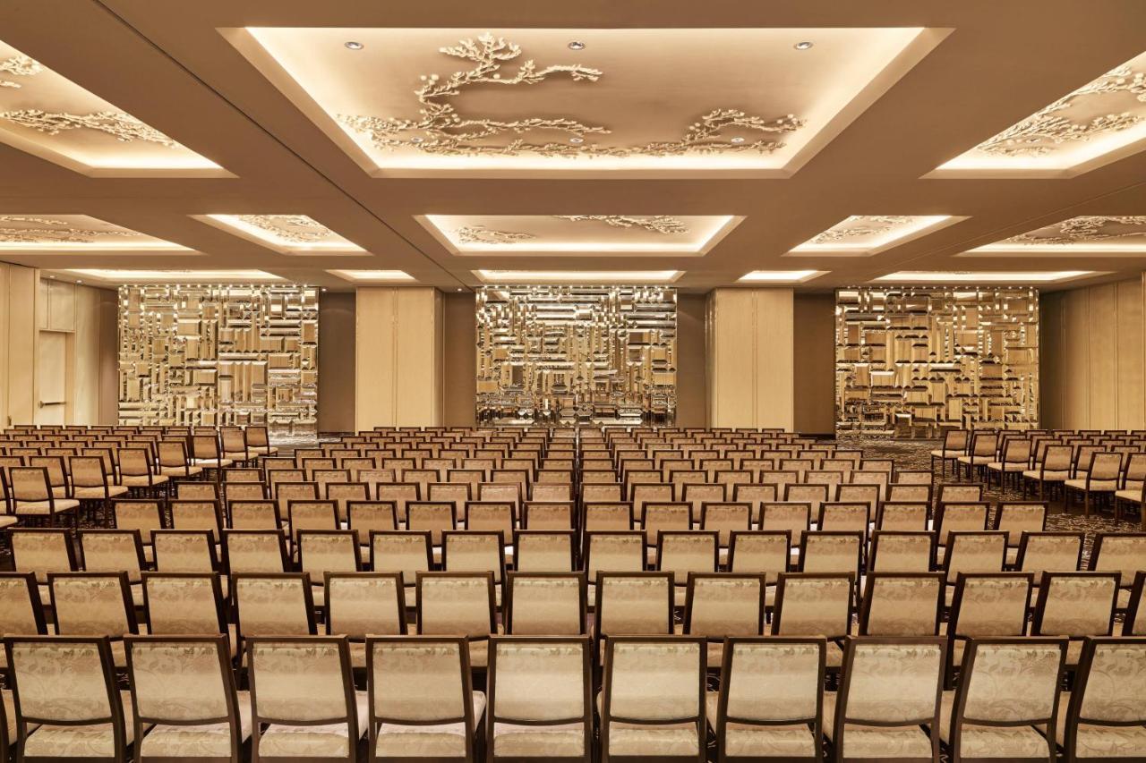 The St. Regis Resort