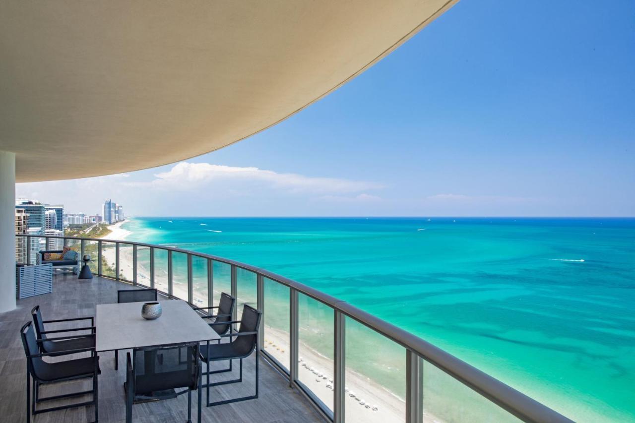 Resort The St. Regis