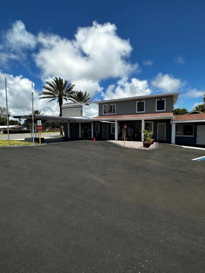 Red Carpet Daytona Motel 2*