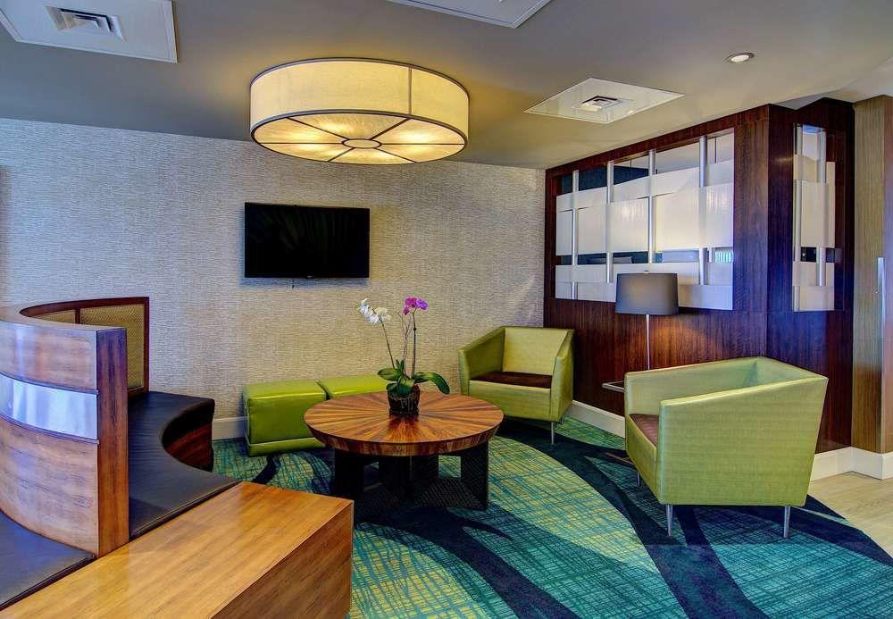 Springhill Hotel 3*
